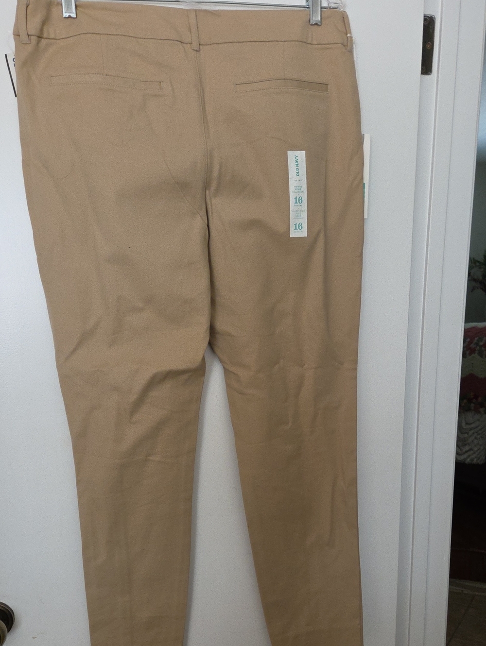 Old Navy Tan Stretch Pixie Style Pants - Picture 5 of 5